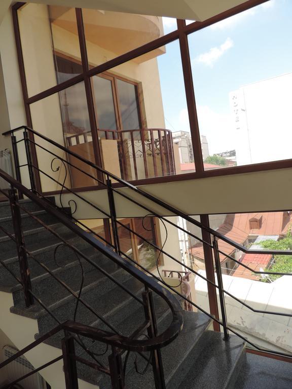 Begi Hotel Tbiliszi Kültér fotó